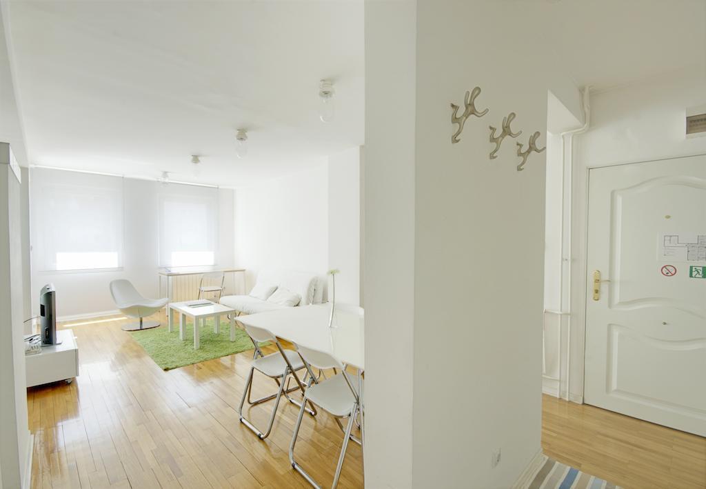 Miu Arena Apartment Belgrade Room photo